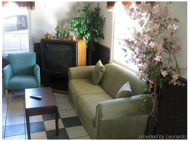 Scottish Inn And Suites Perry Ruang foto
