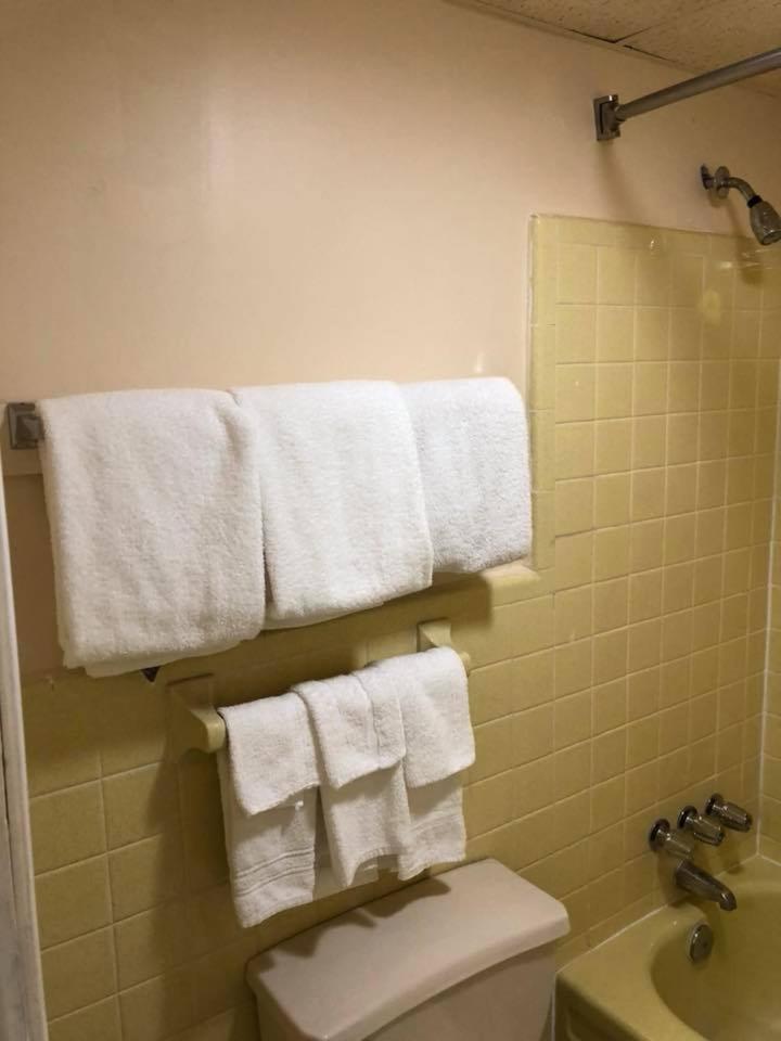 Scottish Inn And Suites Perry Bagian luar foto