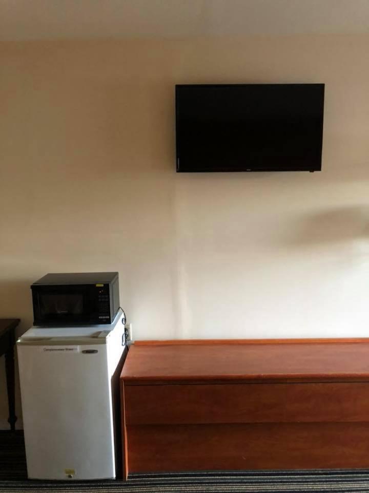 Scottish Inn And Suites Perry Bagian luar foto